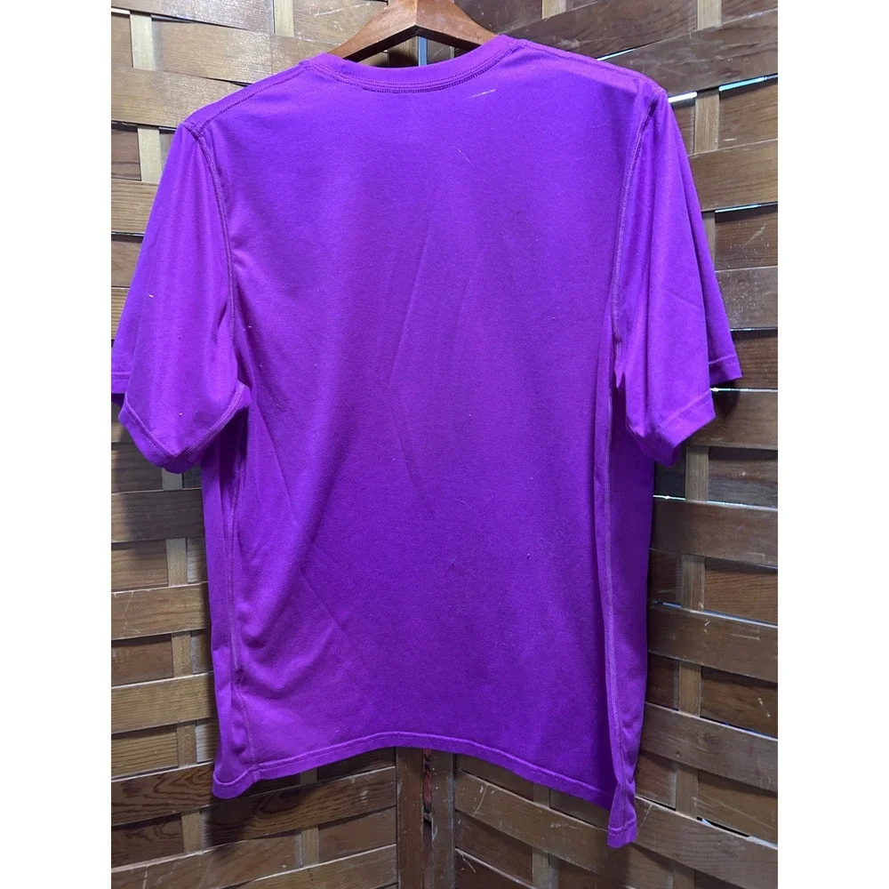 Nike Dri-FIT Men's Purple Athletic T-Shirt Size XL Fushia‎ not purple